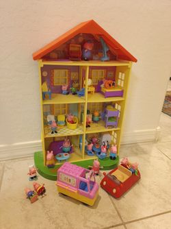 Peppa Pig house, car and figures