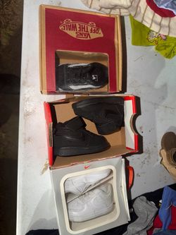 Baby shoes