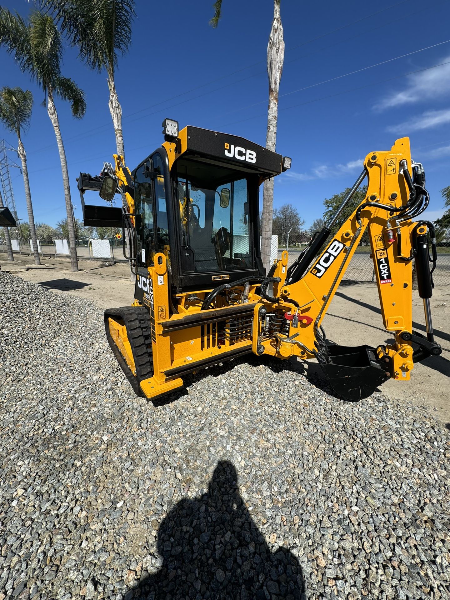 JCB 1CXT  SMALL BACKHOE 