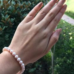 Natural pearl bracelet/ Brazalete de perla Natural 