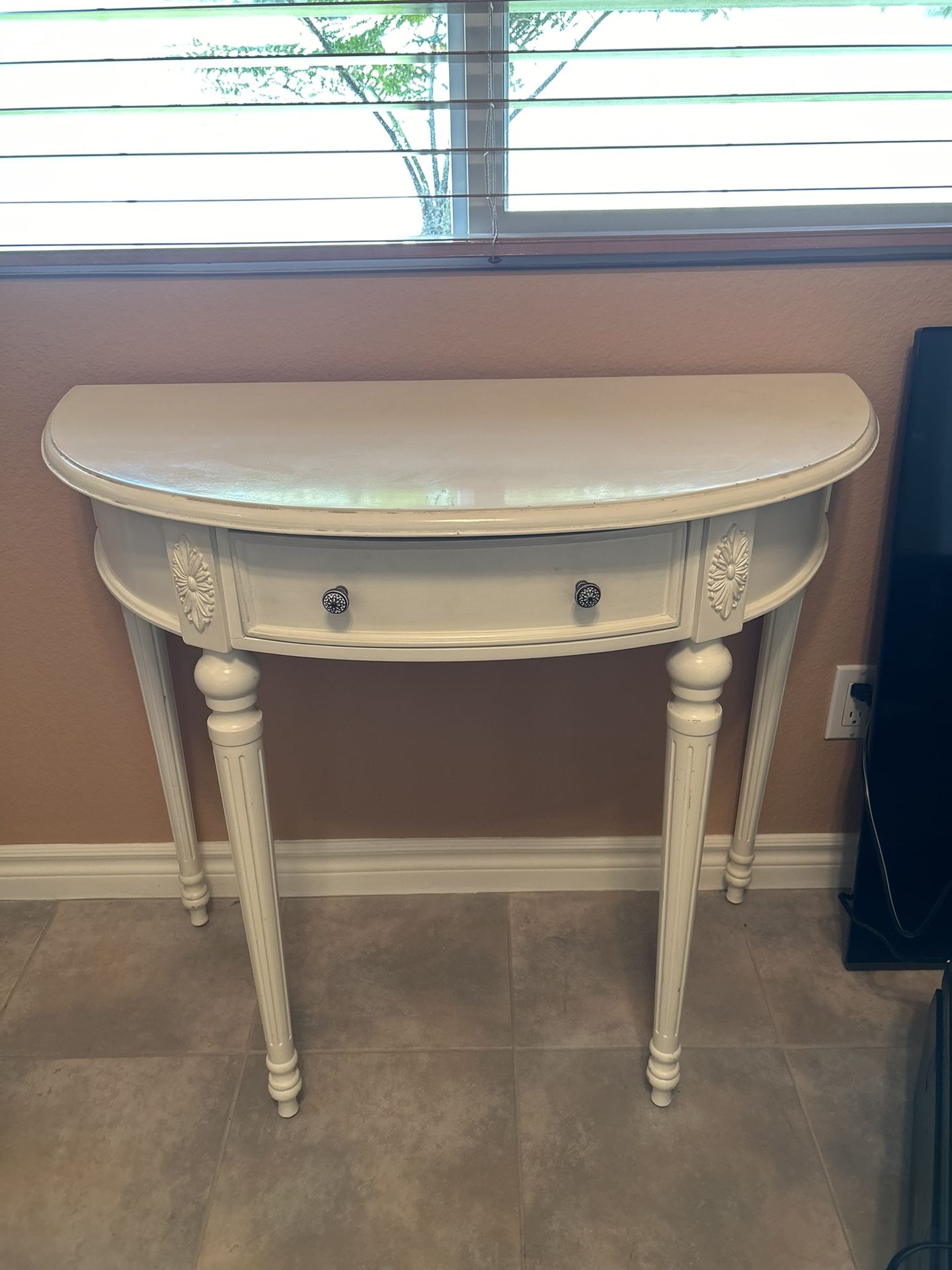 Pottery Barn Table