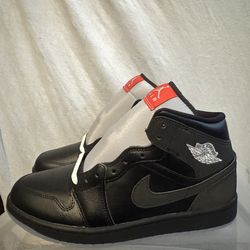 Air Jordan 1 SE Mid Black Metallic 5 Reimagined size 12