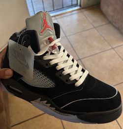 Men's shoes