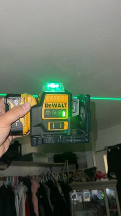 dewalt laser