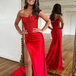 1 Arielle |Sheath Strapless Corset Satin Prom Dress with Slit Red