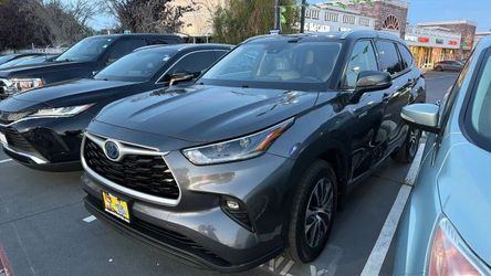 2021 Toyota Highlander Hybrid