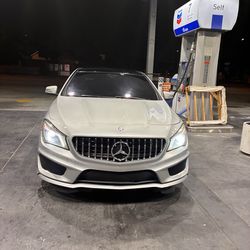 2014 Mercedes-Benz CLA-Class