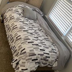 Twin Bed 