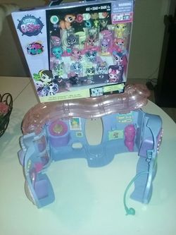 Casa de little spshp y caja de little spshp