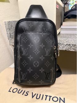Louis Vuitton Avenue Sling PM