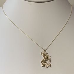 Hermosa Gargantilla De Una Madre Con Su Bebé En Oro 14k