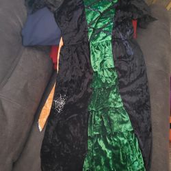 Young Girl Witch Dress