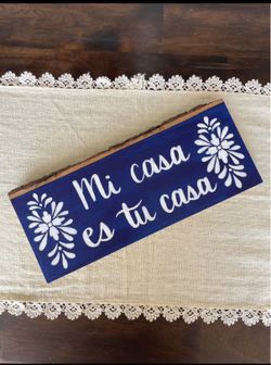 Spanish Welcome Sign- Hand Painted Basswood Decor