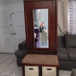 Entry Mirror With Bench