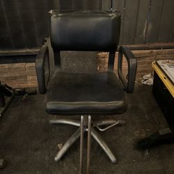 Barber Chair 