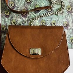 Camel/Brown Shoulder Bag for Women with Chain Strap, Hexagon Shape