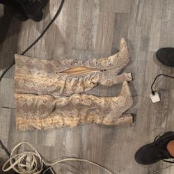 Simmi London Snake Print 