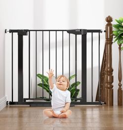 Cumbor 29.7-40.6" Baby Gate for Stairs, Mom's Choice Awards Winner-Dog Gate for Doorways, Pressure Mounted Self Closing Pet Gates for Dogs Indoor, Dur