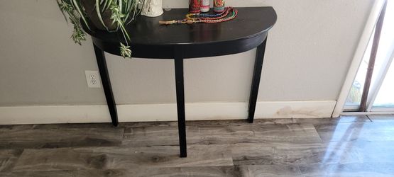 Conosle table
