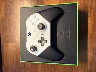 Xbox elite series 2 controller