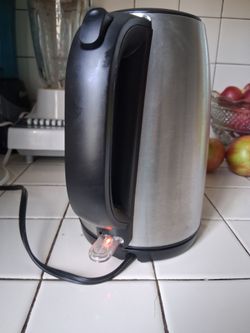 Electric water kettle