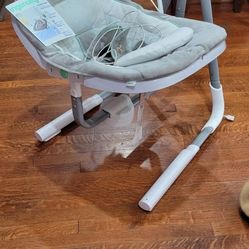 Ingenuity  Swing 'N Go Portable Baby Swing 