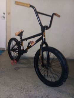 FOR SALE 20" BMX BIKE ELITE NARUTO SPECIAL EDITION