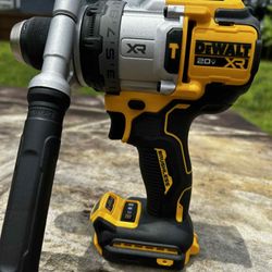 DeWalt Hammel Drill 3 Speed New Model Drill 