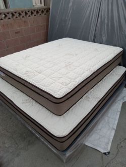 Queen Size Mattress Pillow Top New bedframe sold separately