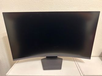 Curved LG ultragear gaming monitor 32”