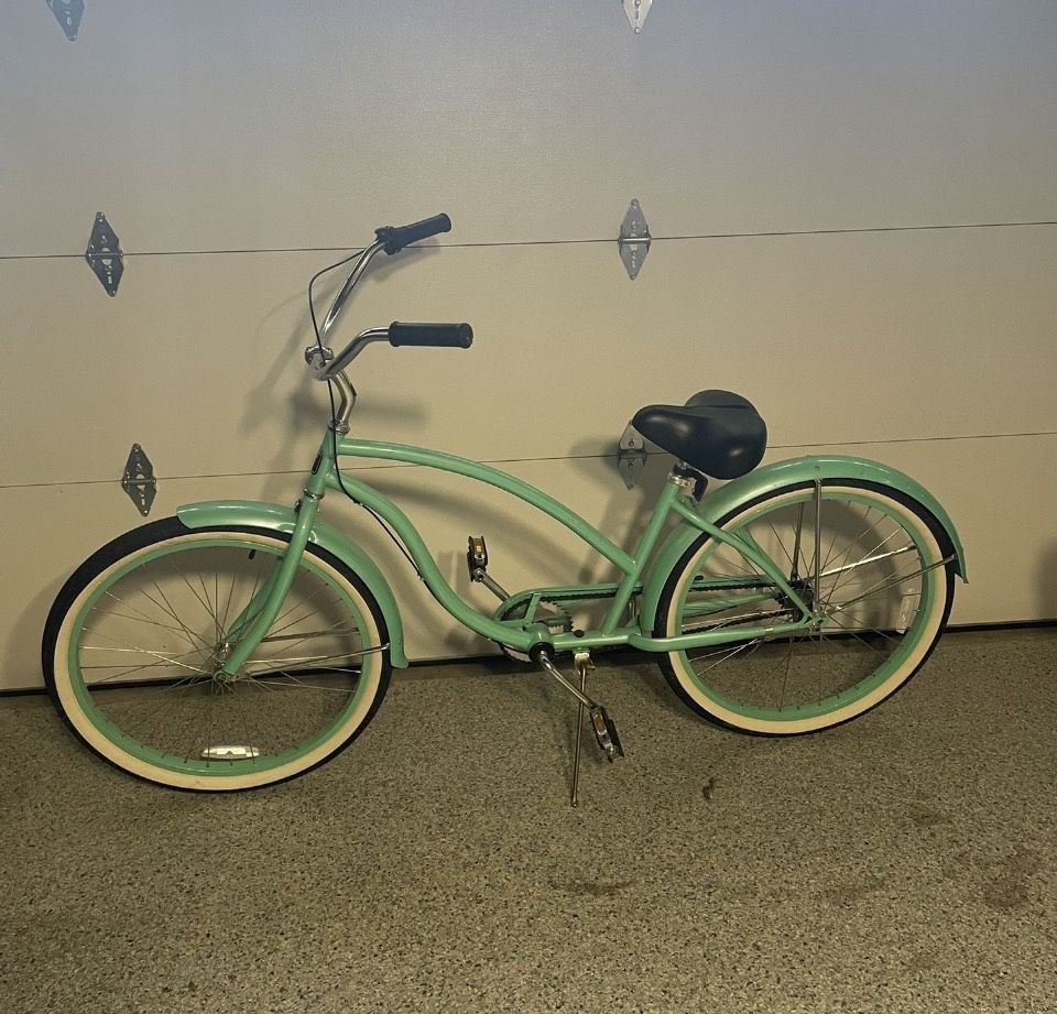 Beach Cruiser Bike