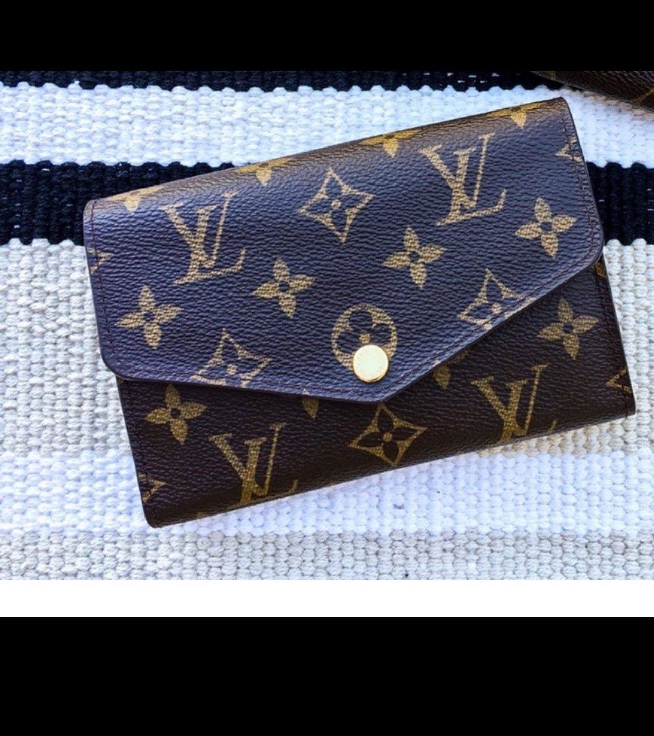 Authentic LV Sarah wallet