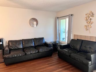 Black leather couch 3+2 set