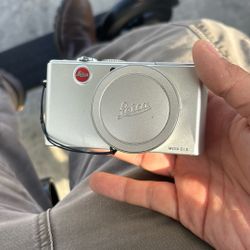Leica Camera Looking For Best Offer 