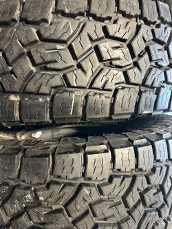 37x12.50R18 Toyo