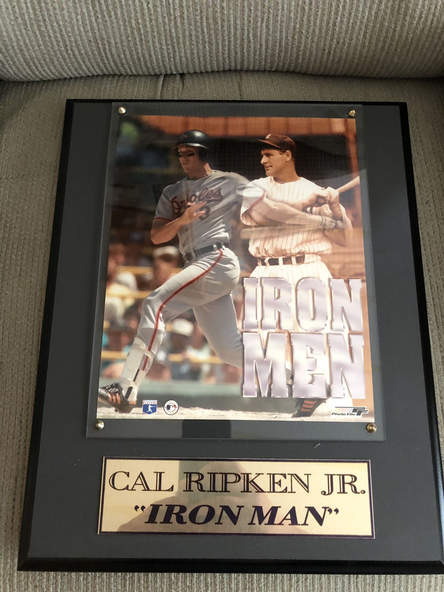 Lou Gehrig/ Cal Ripken Iron Man 11x14 Placque w/ Gold & Black Printed Page