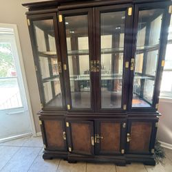 Free China cabinet 