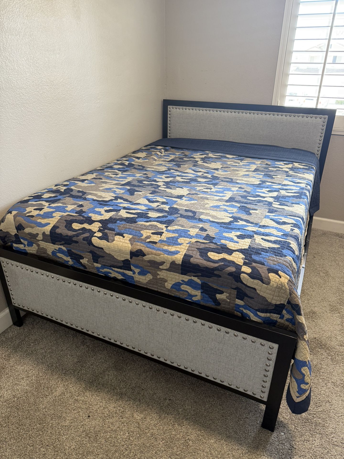 Full Size Metal Bed Frame