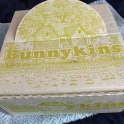 Vintage Bunnykins Children’s Dining Set