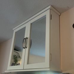 Tangkula Medicine Cabinet with Mirror, Bathroom Wall Mounted Mirror Cabinet with Double Mirror Doors, Bathroom Mirror with Storage Cabinet, 23.5 x 5.5