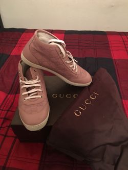 Women’s GUCCI shoes
