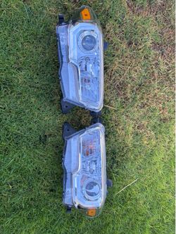 Toyota Tacoma headlights
