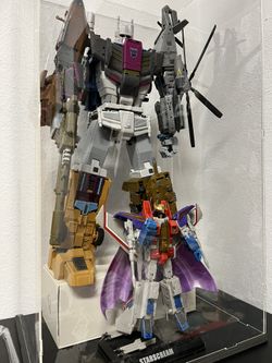 Zeta Toys Bruticus ZA06 And Hasbro Toys R Us Version Starscream W/ Coronation Set