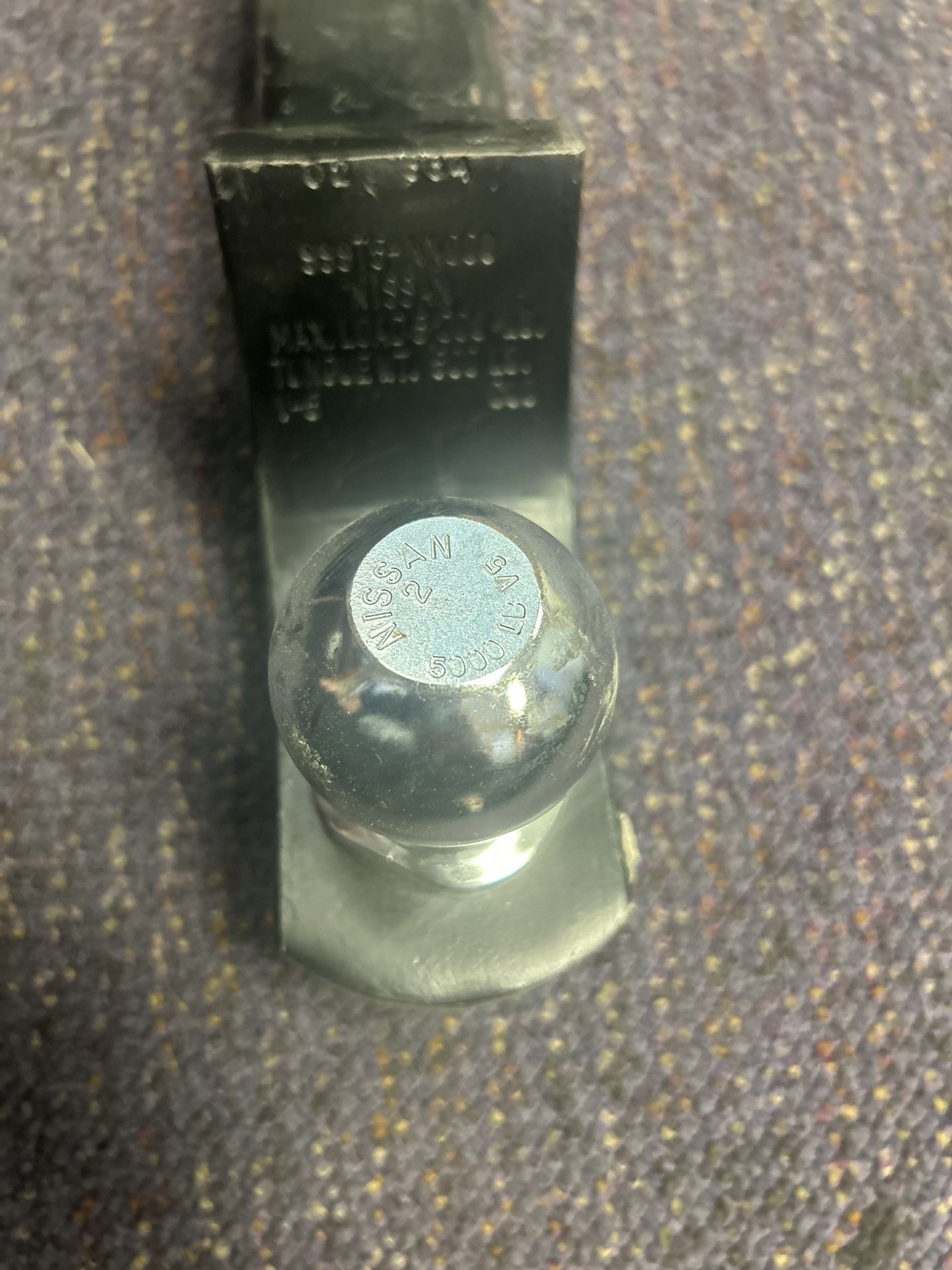 OEM Nissan Trailer Hitch Ball Mount