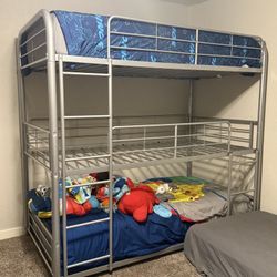 Triple Metal Bunk Bed 