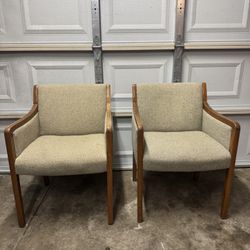 Accent Chairs – Set of 2