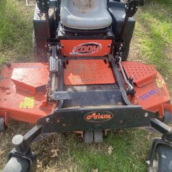 Arien Zero Turn Riding Lawnmower 