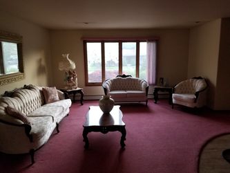 Living room Set with Tables & Lamp