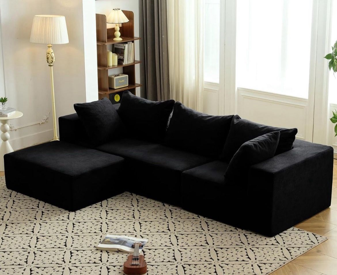 Price Drop! Few Left In Warehouse, Beautiful Black Sofa Chase Style Brand New. Financing Available No Credit Check No Interest