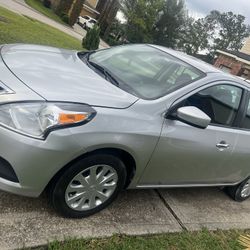 Nissan Versa 2019